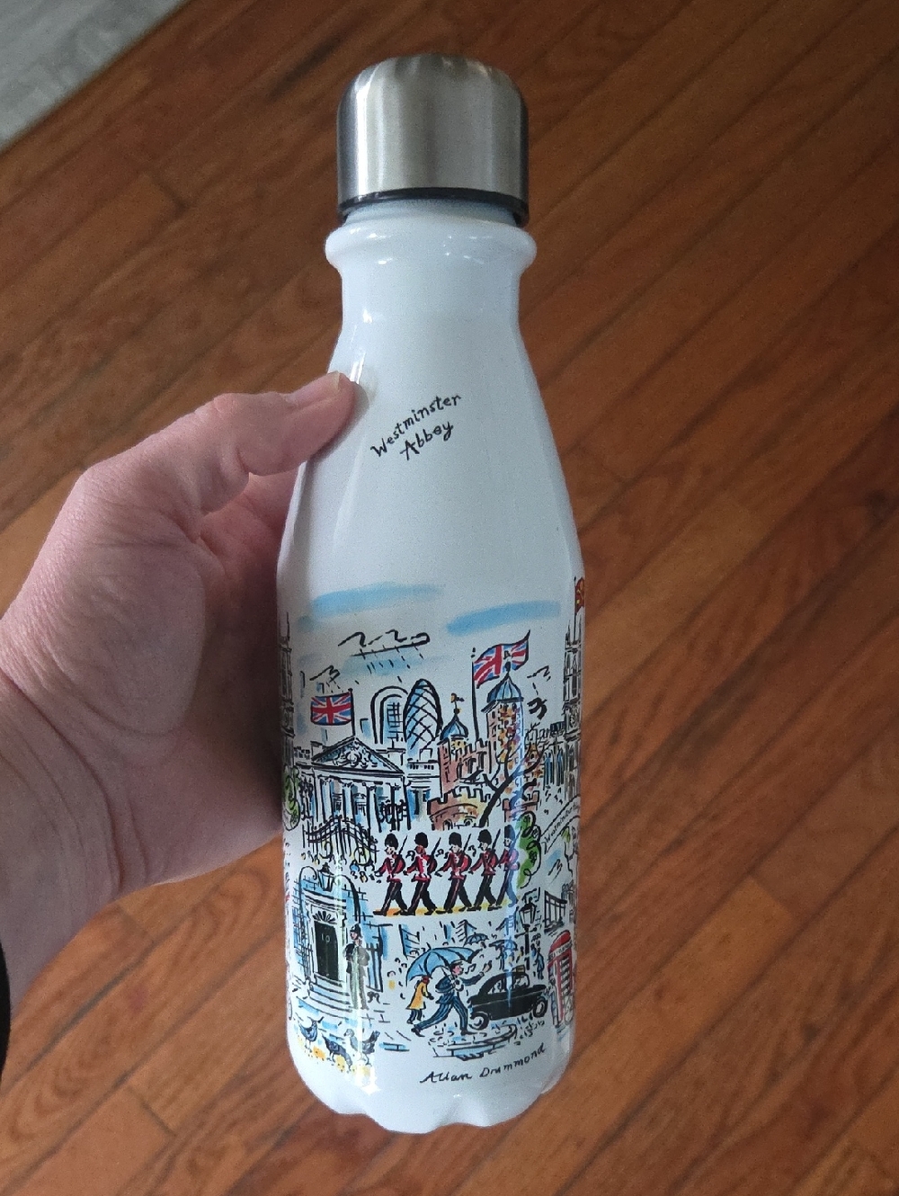 NEW Westminster Abbey Scenes of London Water Bottle